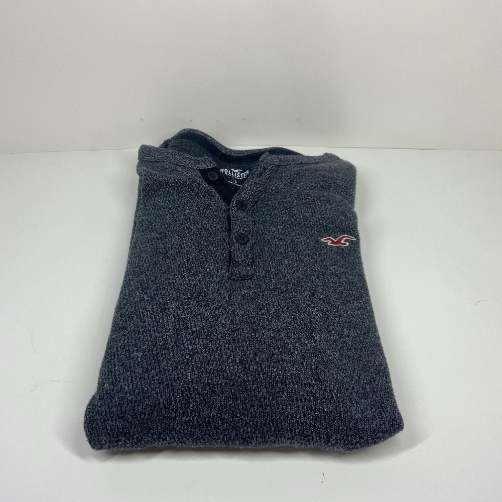 American Eagle Long-Sleeve Sweater